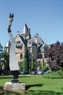 SHONA-ART: Skulpturenpark auf Schloss Garvensburg